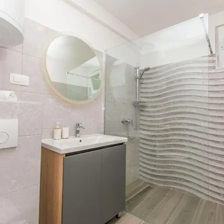 Lägenhet Petea Omiš