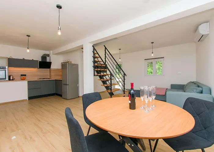 Appartement Petea Omiš